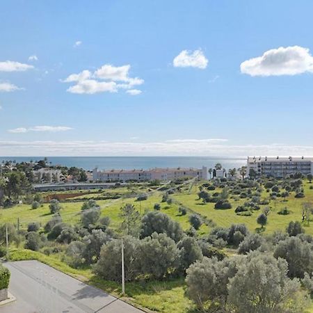 Cozy Apartment With Seaview 300M From The Beach Portimao Ngoại thất bức ảnh