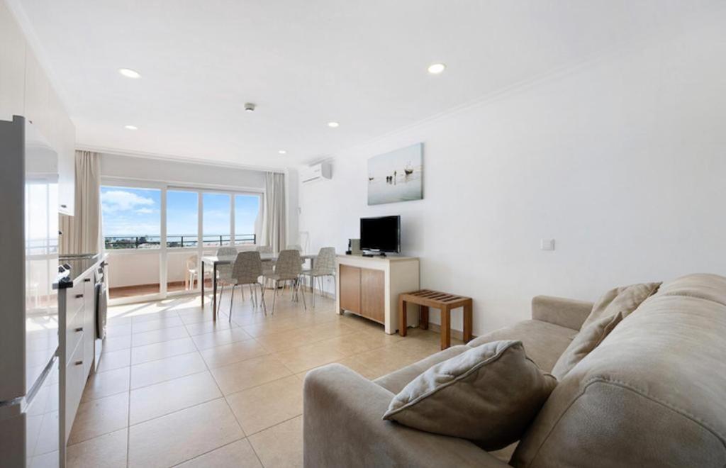 Cozy Apartment With Seaview 300M From The Beach Portimao Ngoại thất bức ảnh